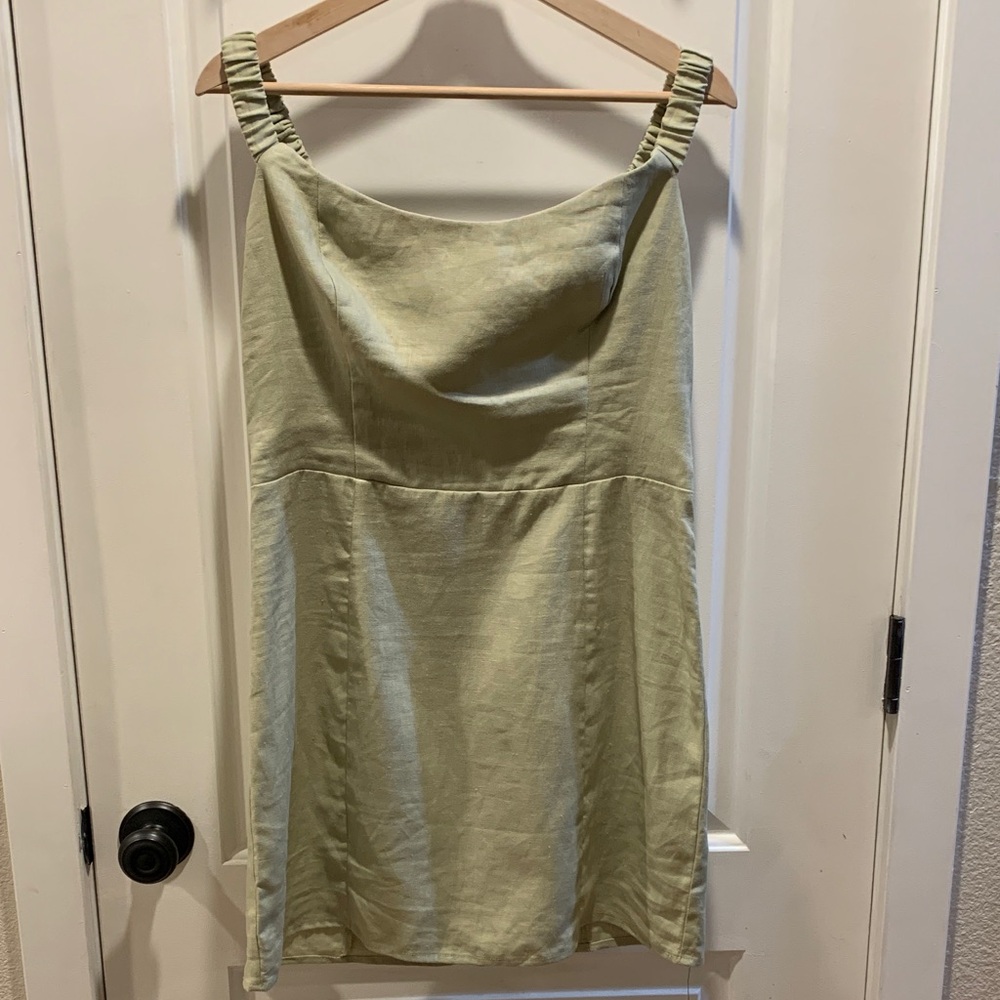 Sawyer Linen dress in Dried Herbs